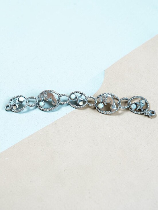 Jewelry - Vintage Silver Tone Charm Bracelet Manatatee And Starfish   Accented W/ Small W!